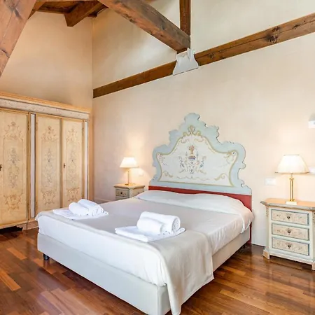 Apartment Guesthost - Molino Stucky *